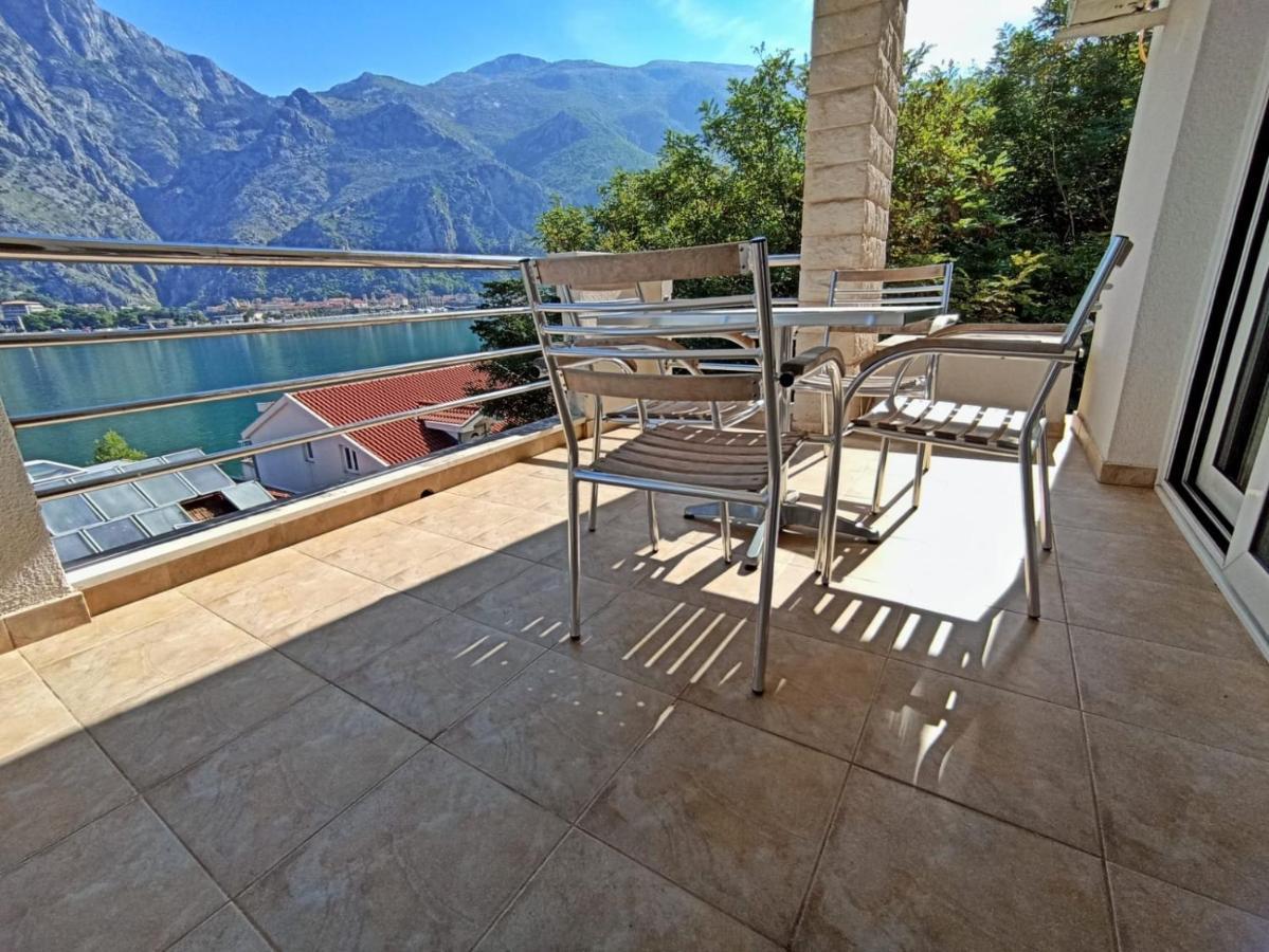 Apartment Kotor Exterior photo