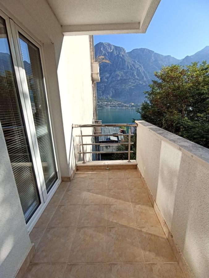 Apartment Kotor Exterior photo